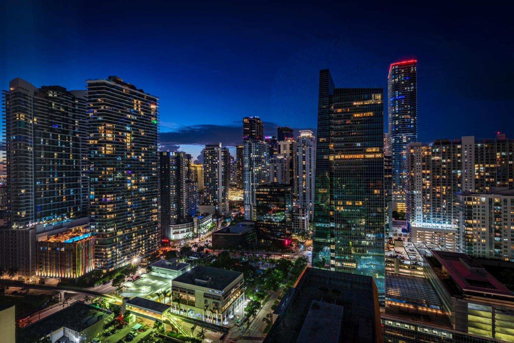 Spacious 2 Bedroom 2 Bath & Studio Suites In The Four Seasons Hotel Miami High Floors Extérieur photo